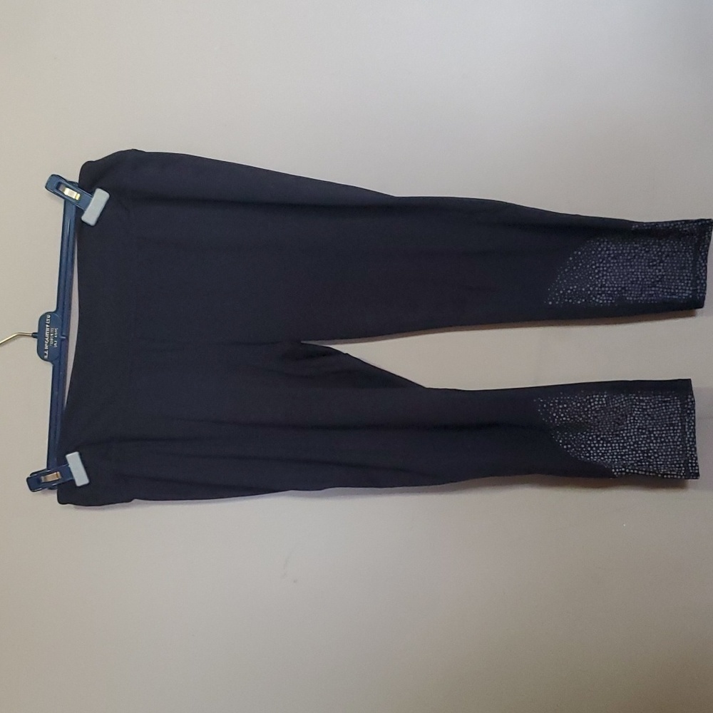 Tangerine leggings size large
